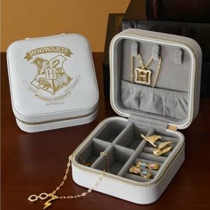 HARRY POTTER X Rebellious Rose White Jewelry Storage Box With Animal & Letter